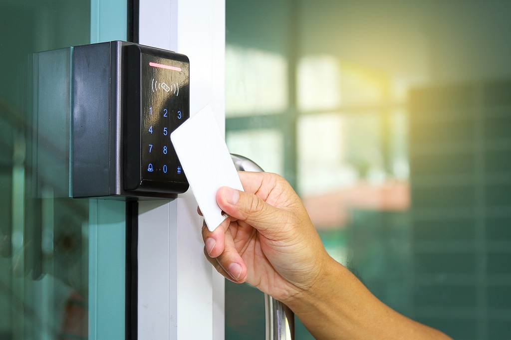 Keycard PIN reader for access control